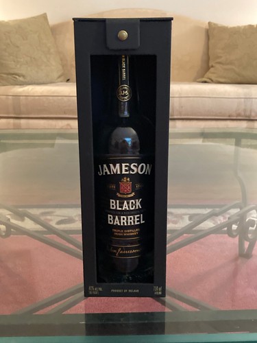 Jameson whiskey black barrel - jameson,